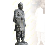 Ch. Devi Lal (9.5 Feet)